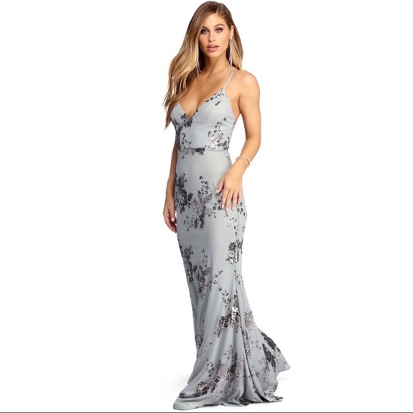 NWT Sequin detailed dress - Picture 2 of 4